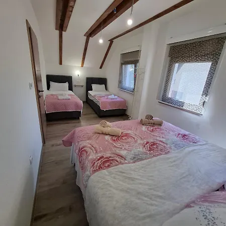 Planinska Kuca Aurahill-blidinje * Blidinje